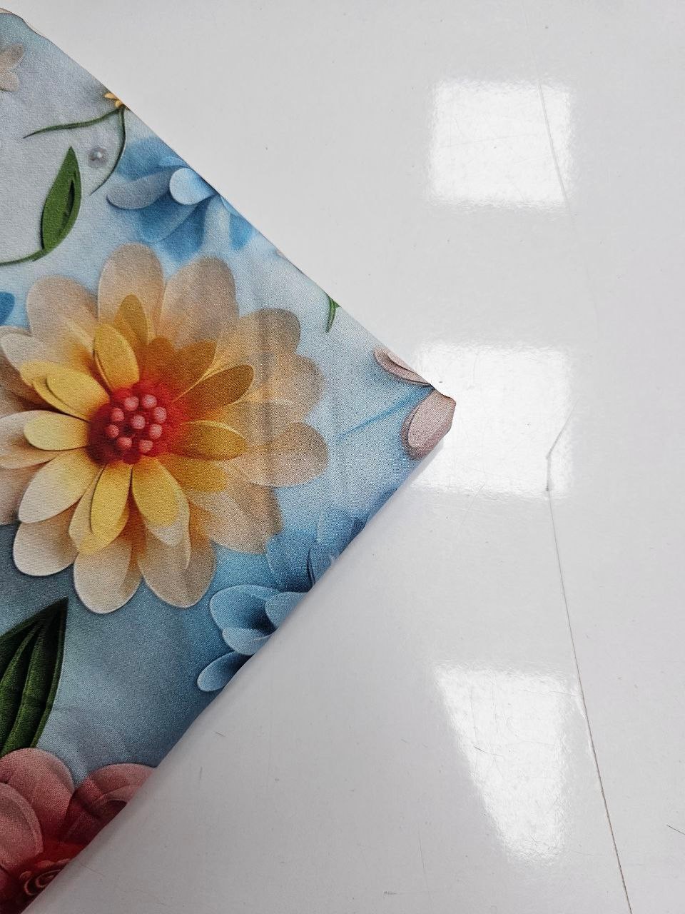 Poplin Fabric for Bed Linen with Floral Pattern