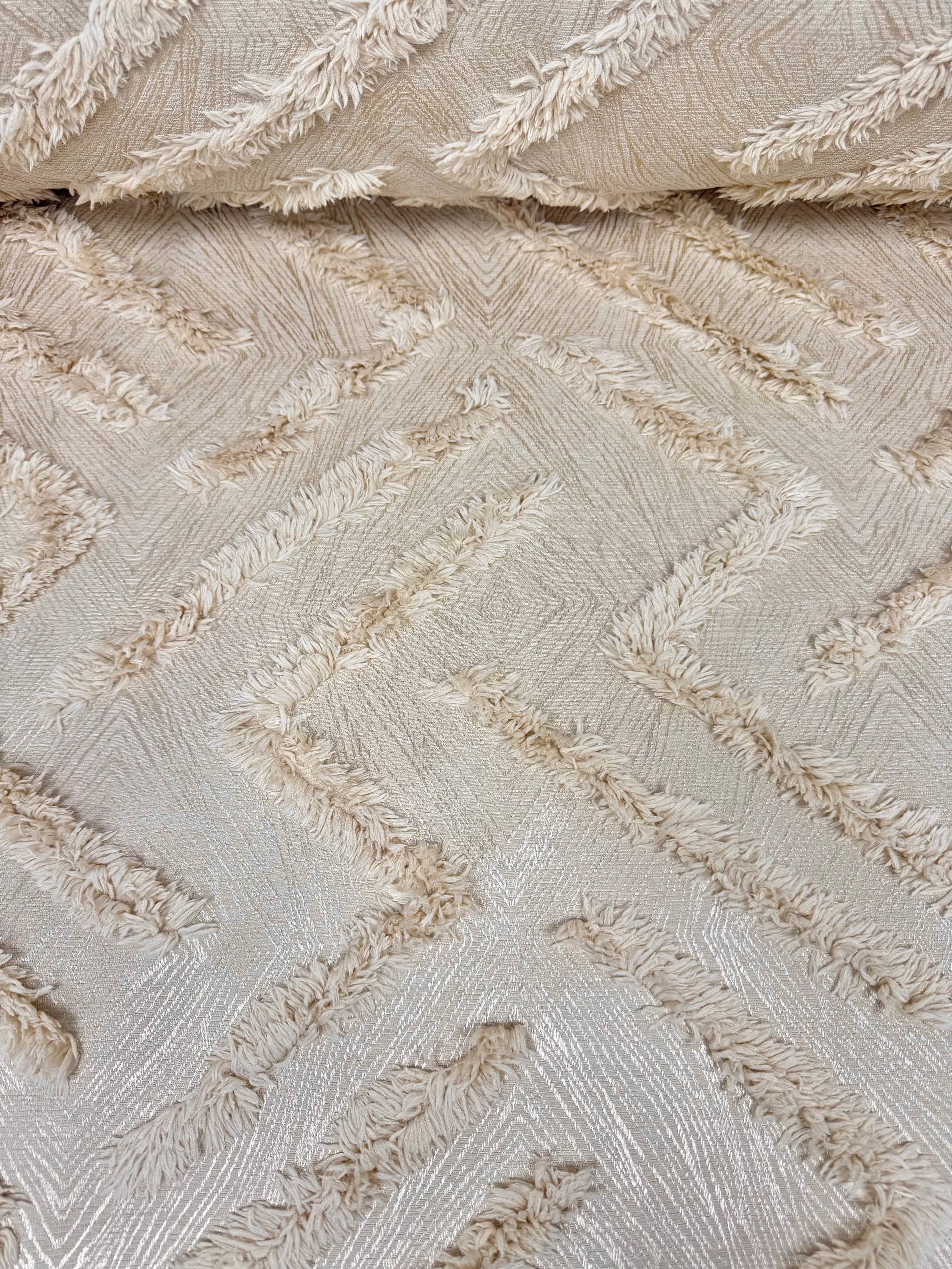 Kapuçino Zigzag Desen Nakışlı Hera Pike