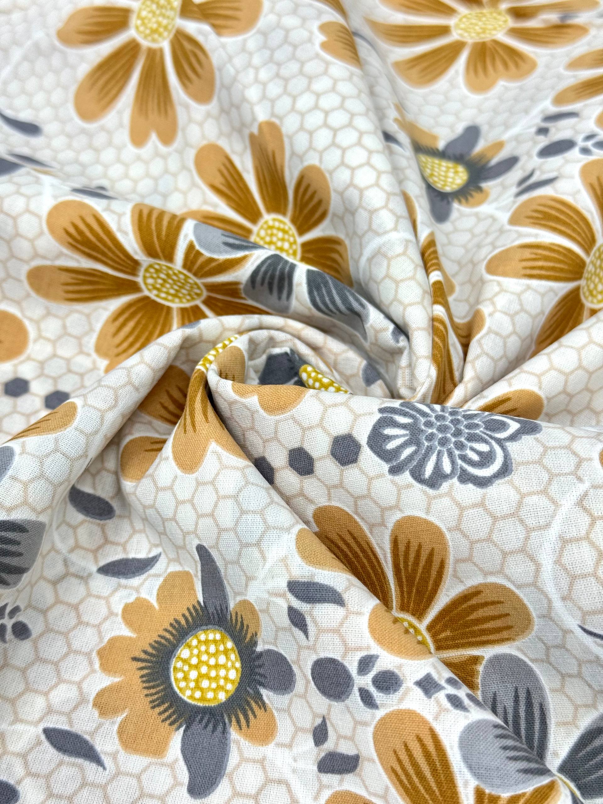 Premier Lotus Flower Pattern 100% Cotton Poplin Duvet Cover Fabric