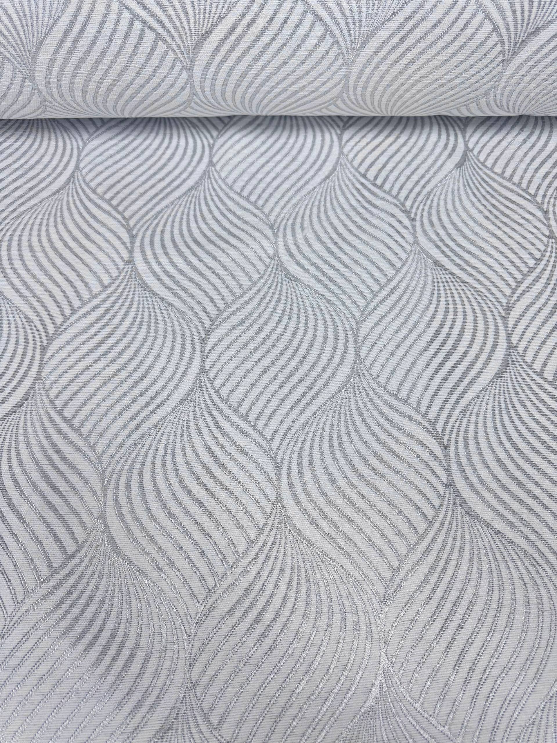 Açık Gri Diagonal Desenli Şönil Pike Kumaş