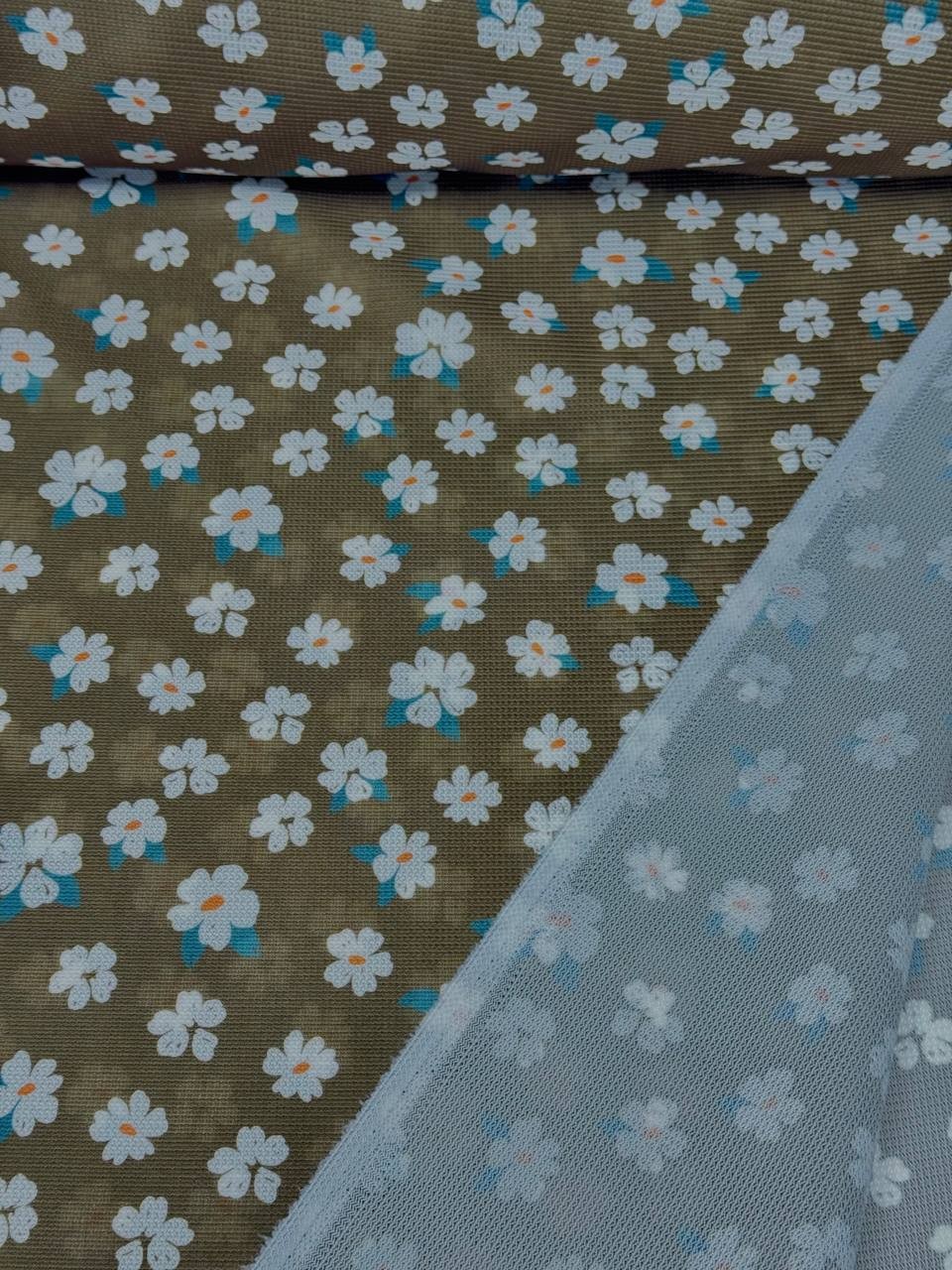 Fuchsia Purple Patterned Carefree Raschel Tablecloth Fabric