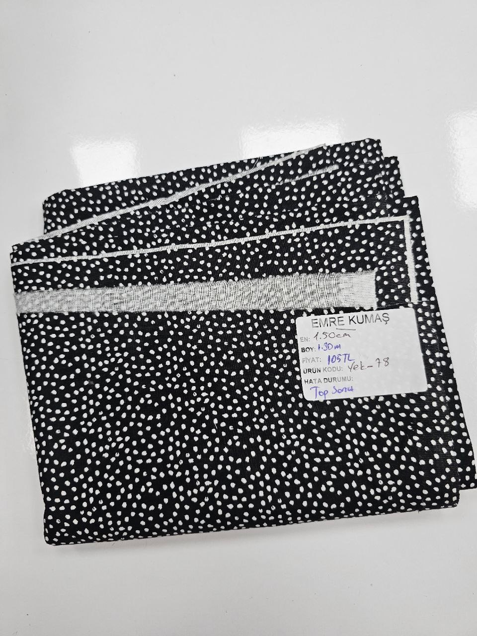Mini Puantiye Desenli Giyimlik Poplin Kumaş