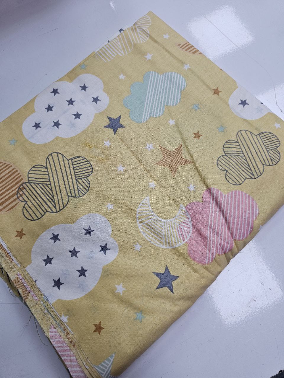 Graffiti Cloud Patterned Duvet Cover Poplin Fabric