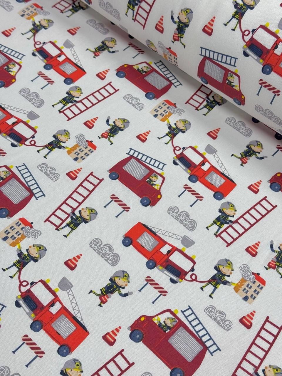 İtfaye Desenli Poplin Kumaş