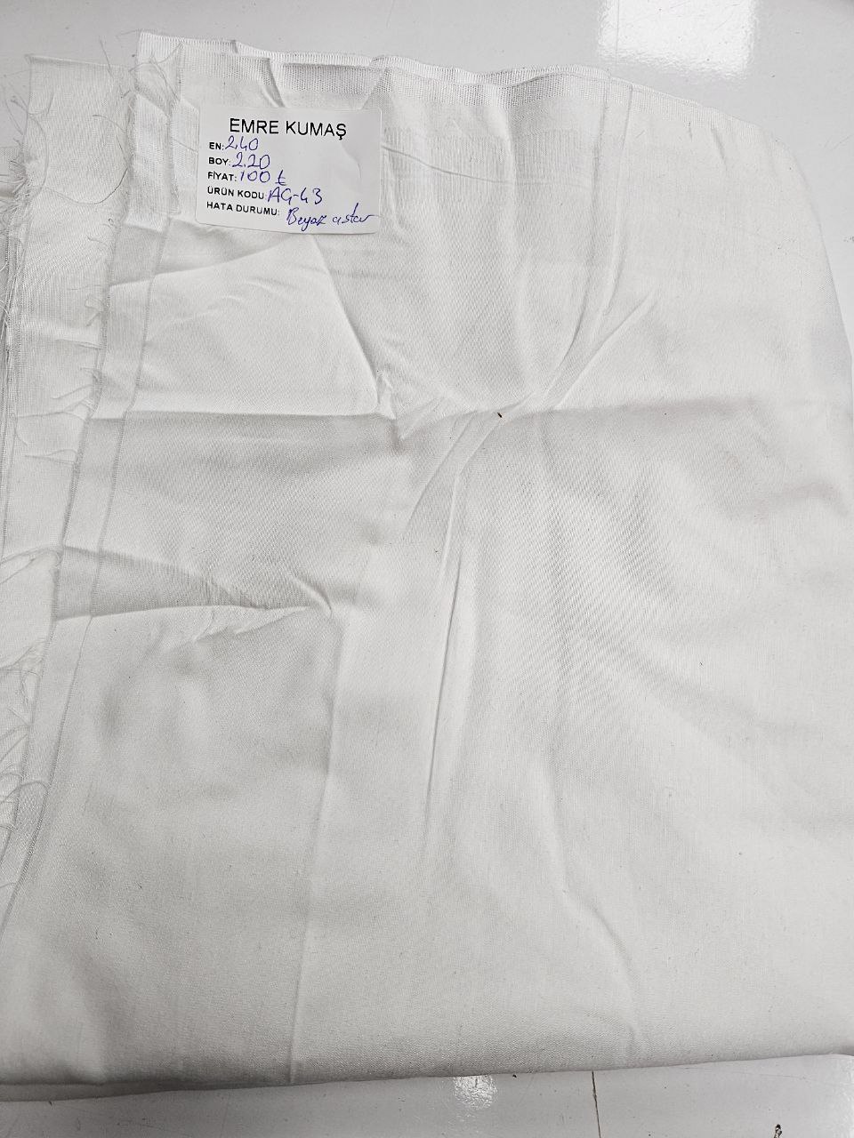 Beyaz Renk Astarlık Kumaş