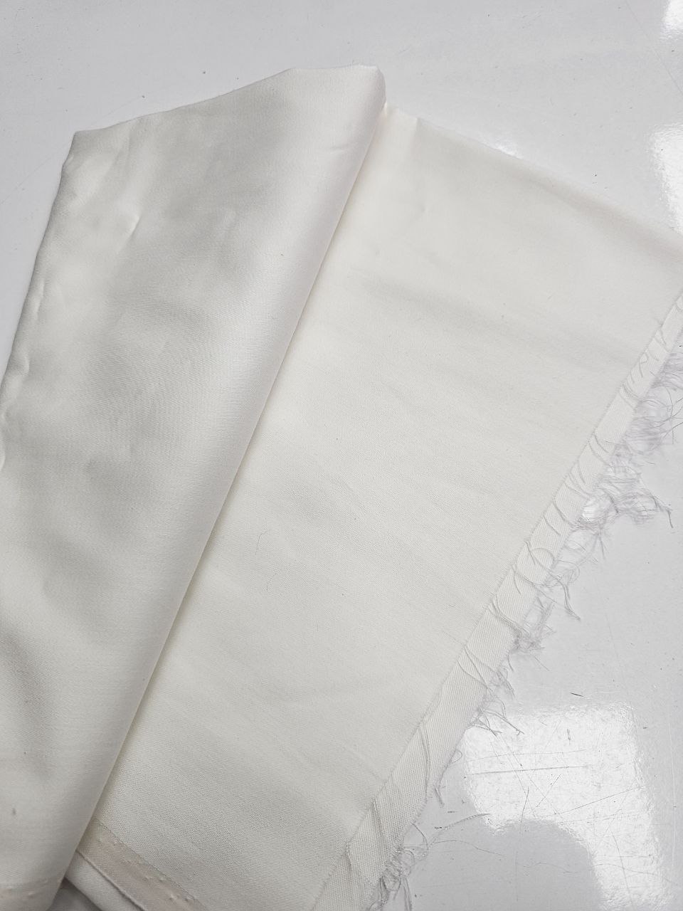 Ekru Renk Mat Pamuk Saten