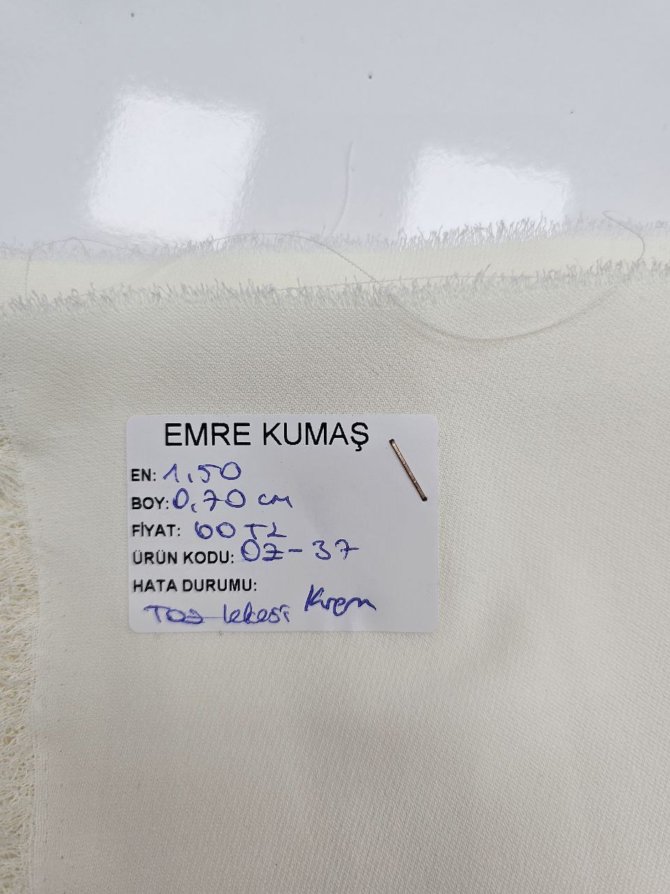 Krem Renk Krep Kumaş