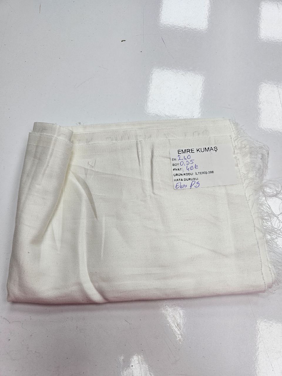 Ekru Renk Pamuk Saten Kumaş