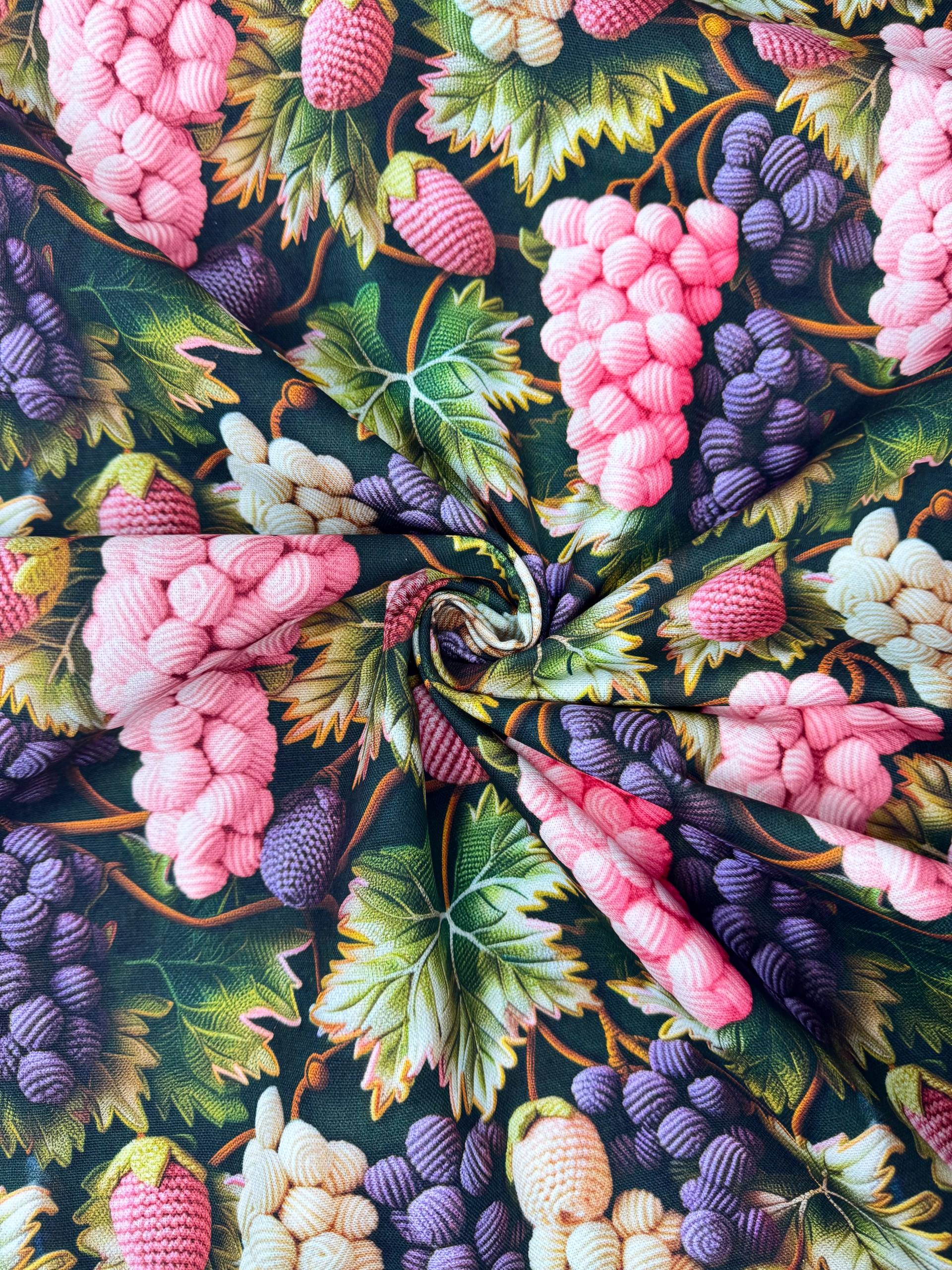 Üzüm Salkımı Desenli Dijital Baskılı Duck Kumaş - Duck Bezi