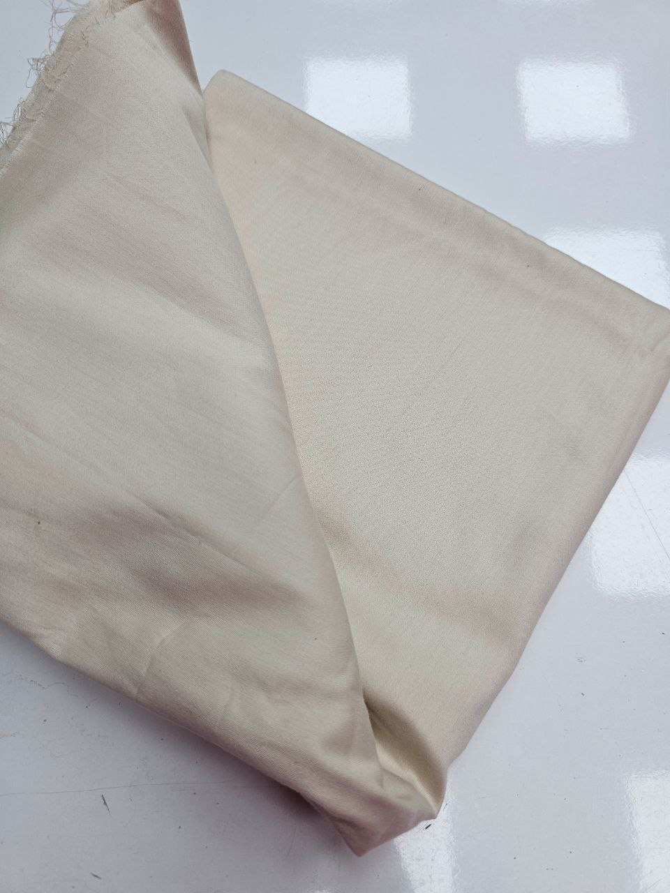 Düz Renk Pamuk Saten Kumaş