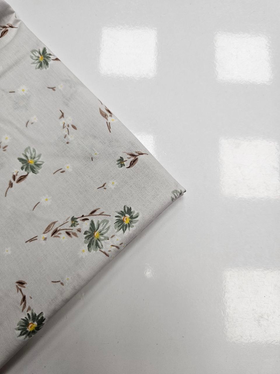 Mini Yeşil Çiçekli Nevresimlik Poplin Kumaş