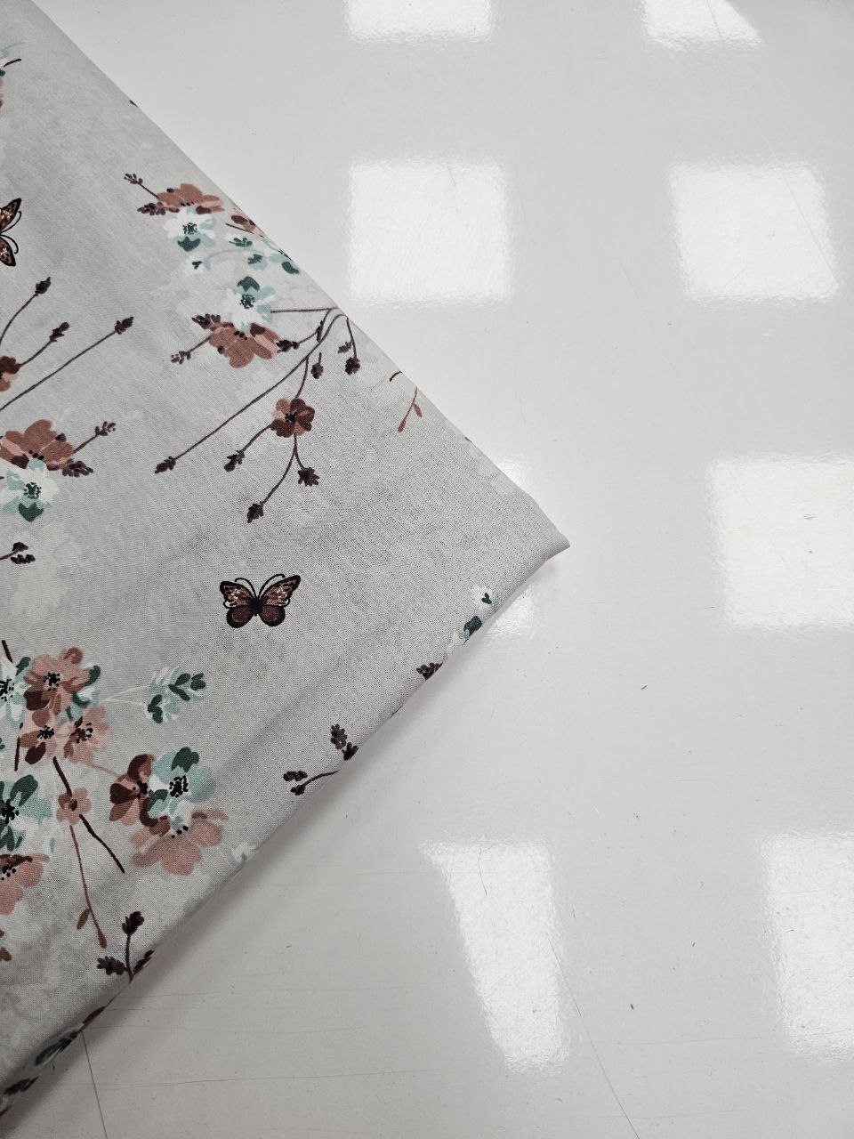 Çiçek Desenli Nevresimlik Poplin Kumaş
