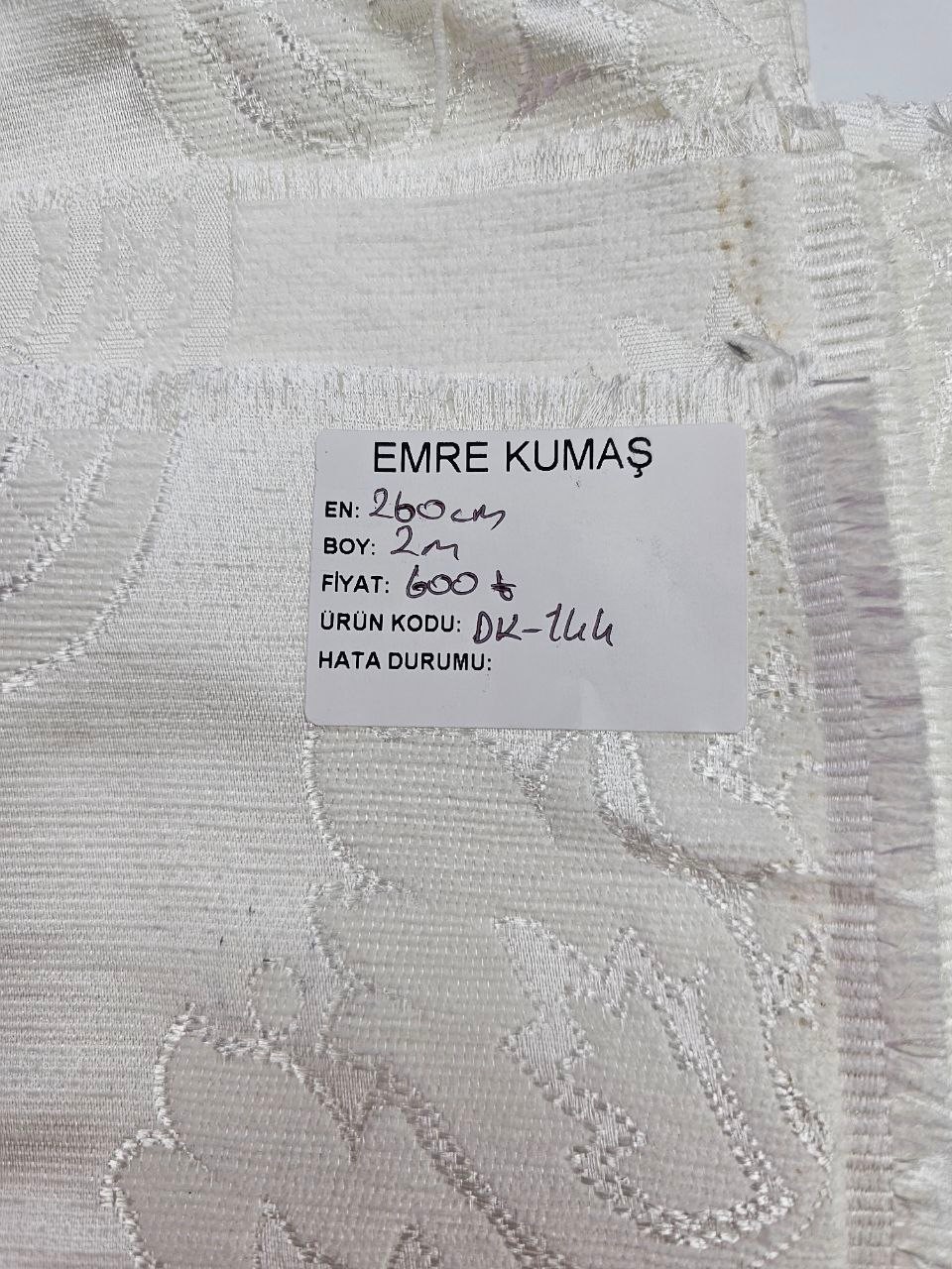 Damaks Desenli Şönil Pike Kumaşı