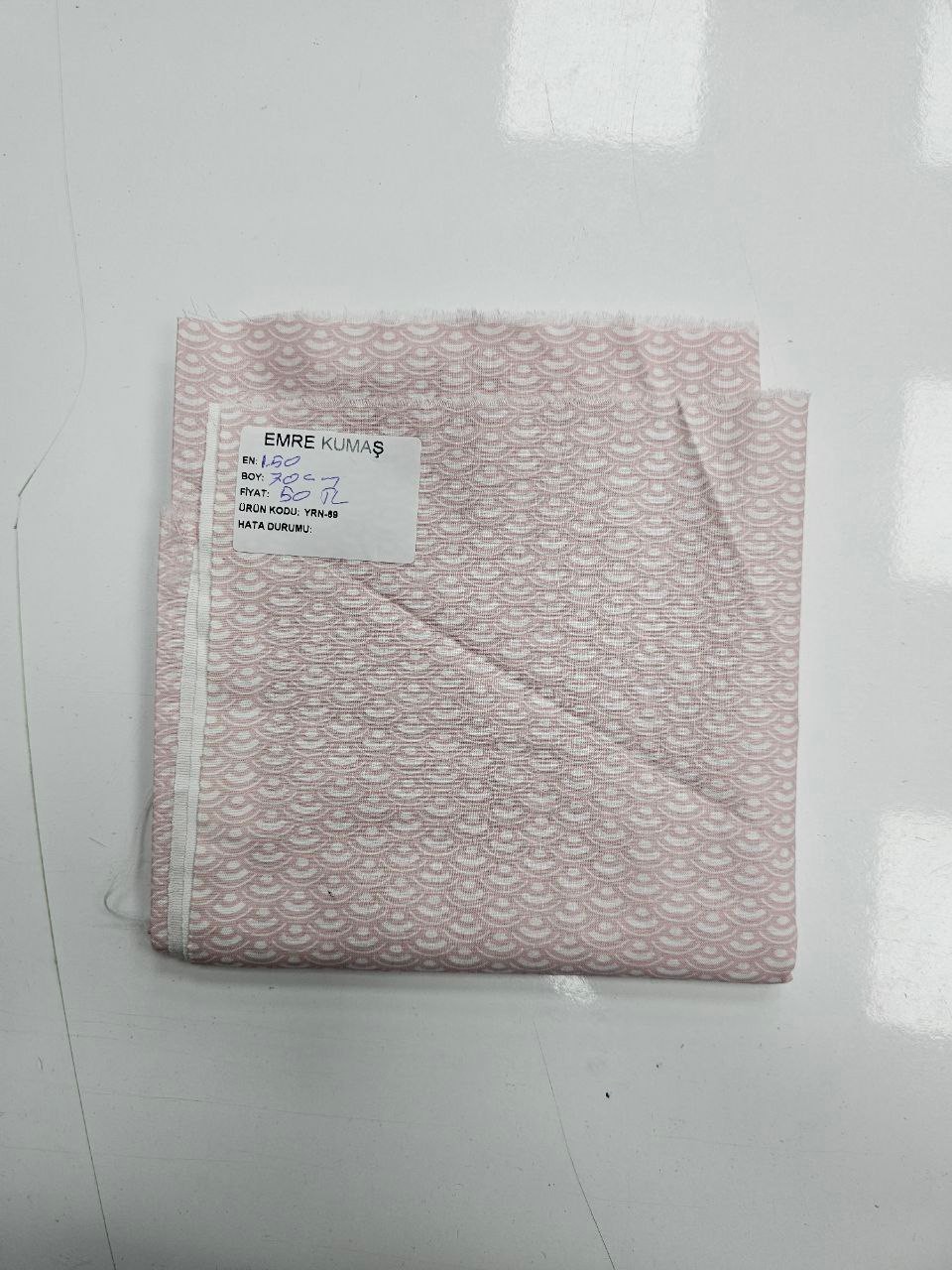 Pembe Pul Desenli Giyimlik Poplin Kumaş