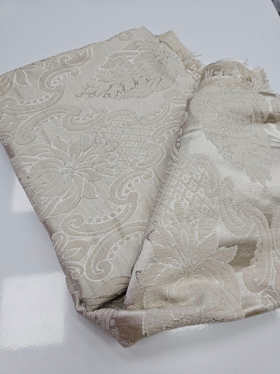 Kapuçino Damaks Desenli Şönil Pike Kumaşı