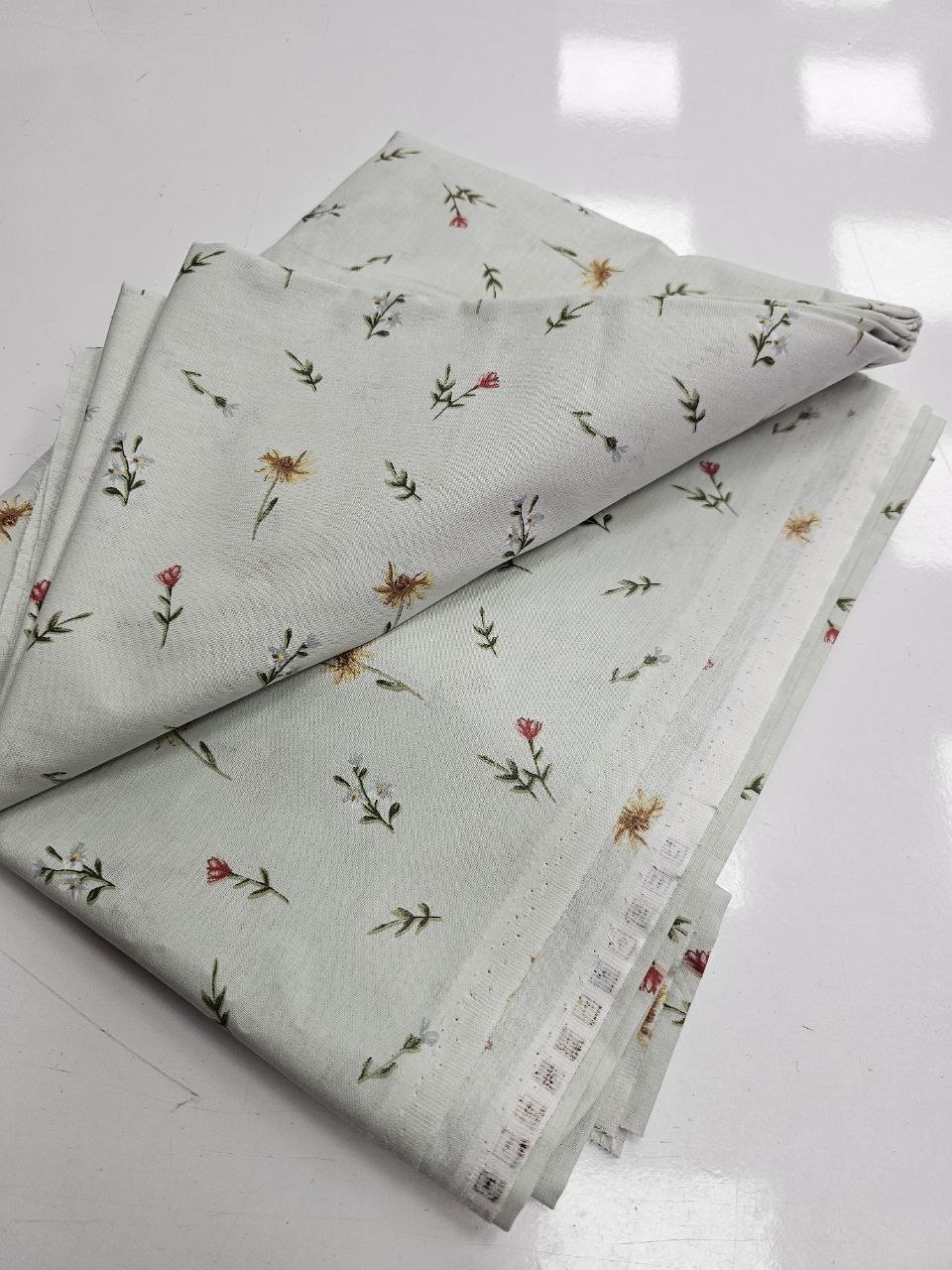 Desenli 100% Poplin Nevresimlik Kumaş