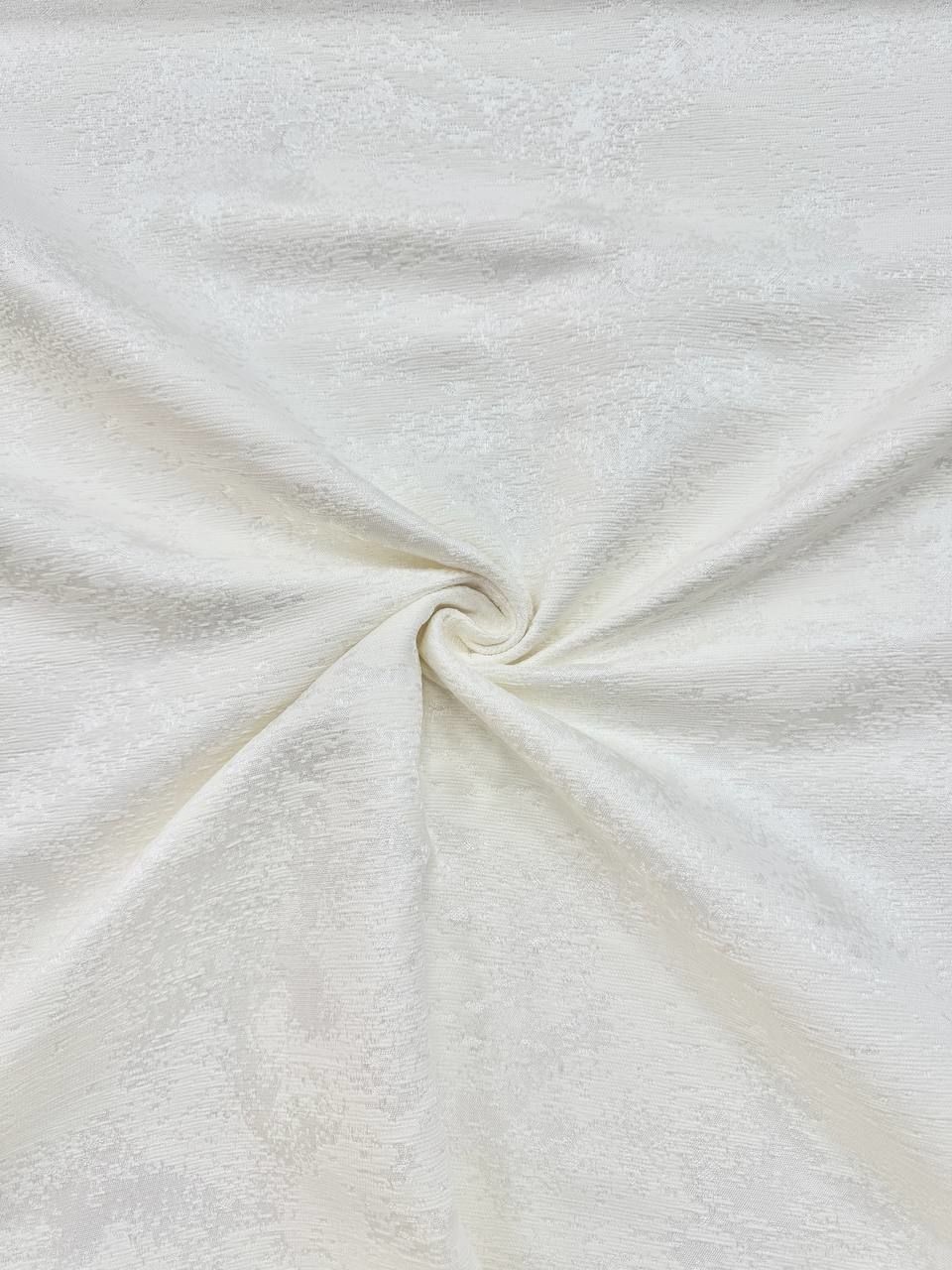 Ekru Bulut Desenli Şönil Pike Kumaş