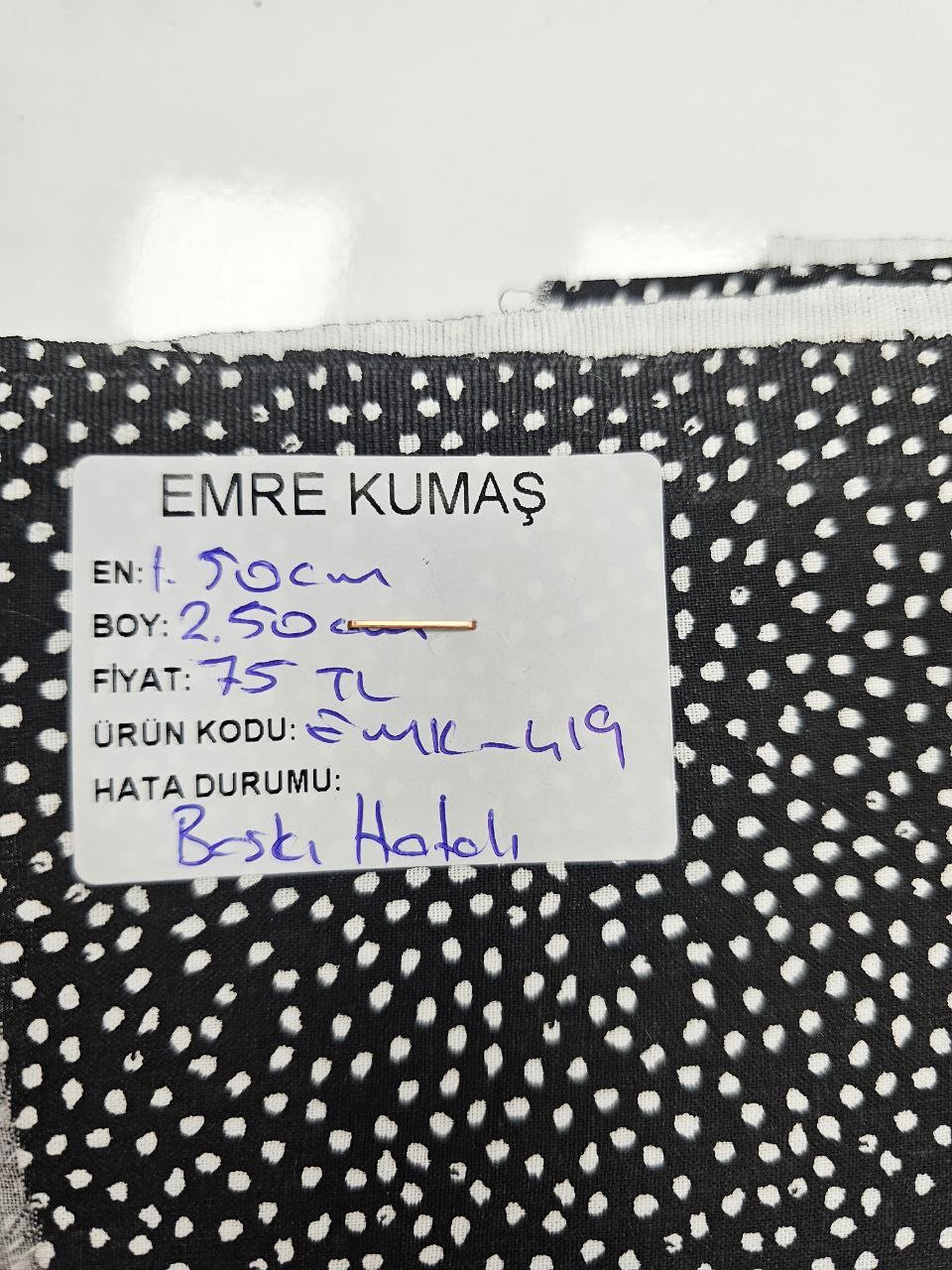 Mini Puantiye Desenli Giyimlik Poplin Kumaş
