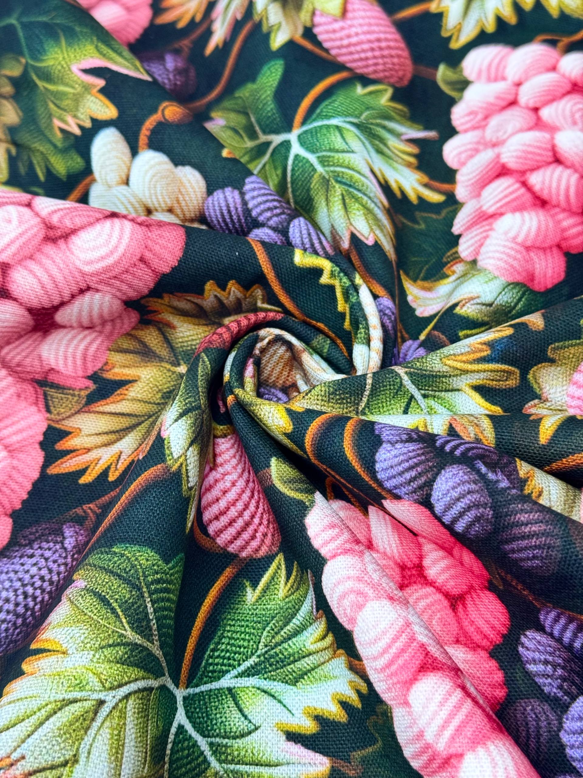 Üzüm Salkımı Desenli Dijital Baskılı Duck Kumaş - Duck Bezi