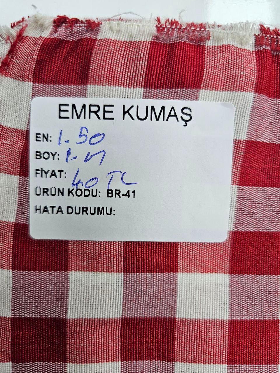 Kırmızı Kareli Zefir Kumaş