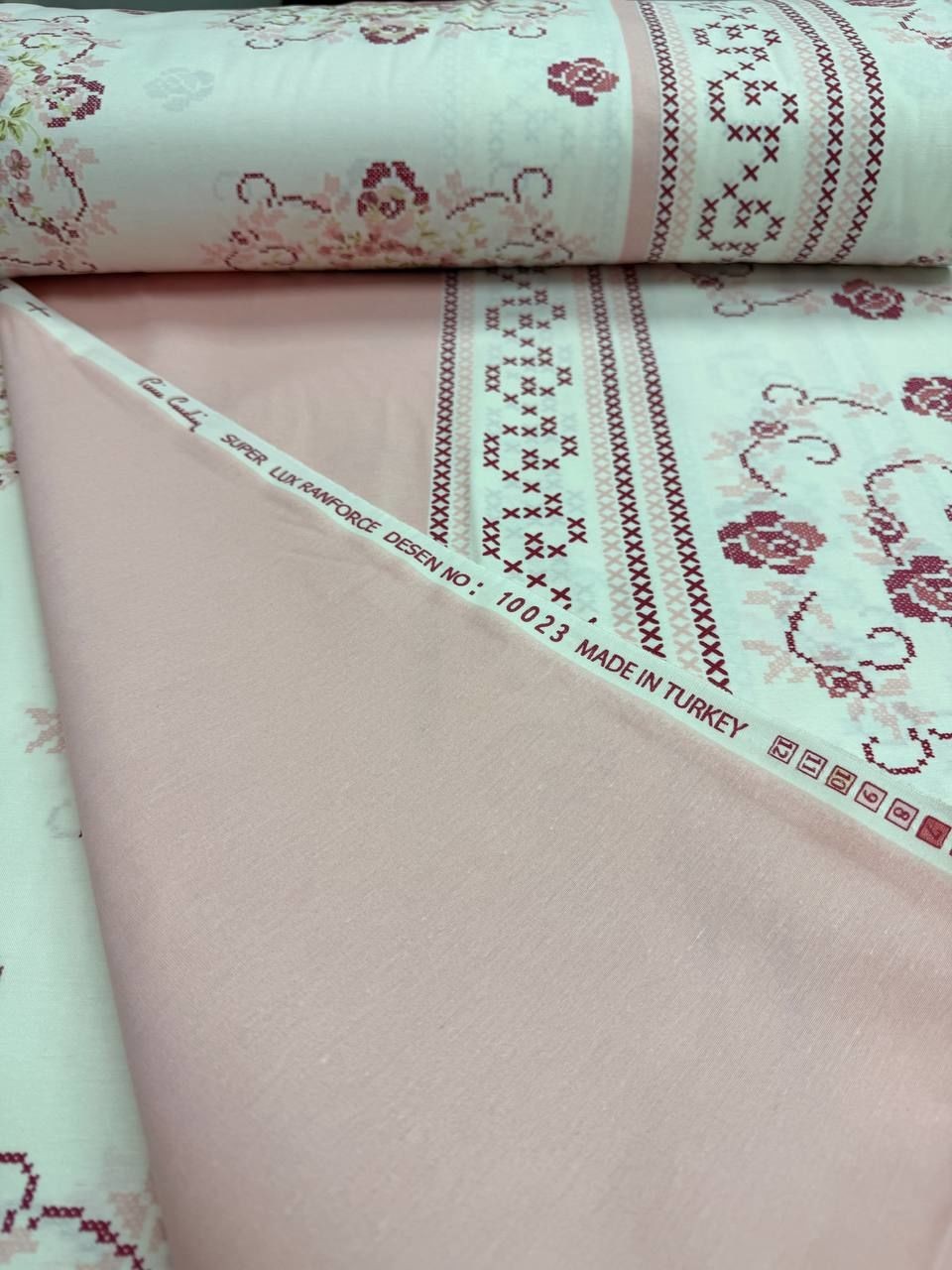 Pierre Cardin Desenli Nevresimlik Poplin Kumaş
