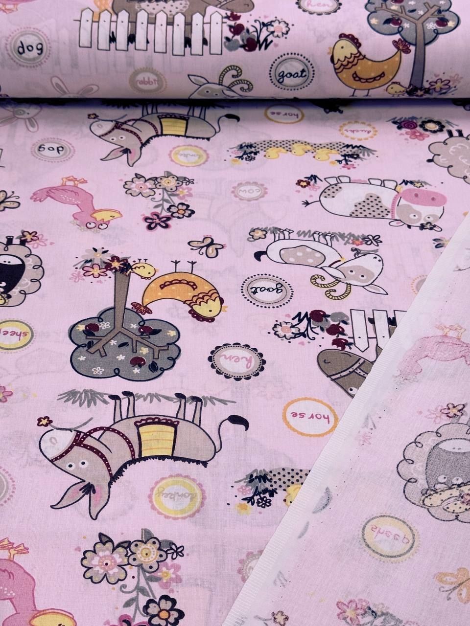 Pembe Sevimli Hayvan Desenli Nevresimlik Poplin Kumaş