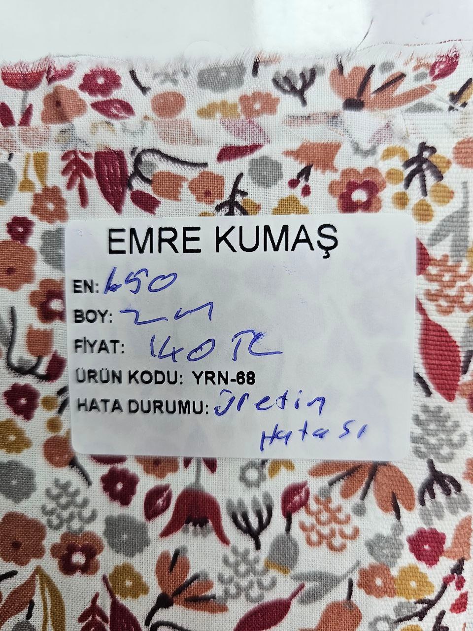 Mini Çiçek Desenli Giyimlik Poplin Kumaş