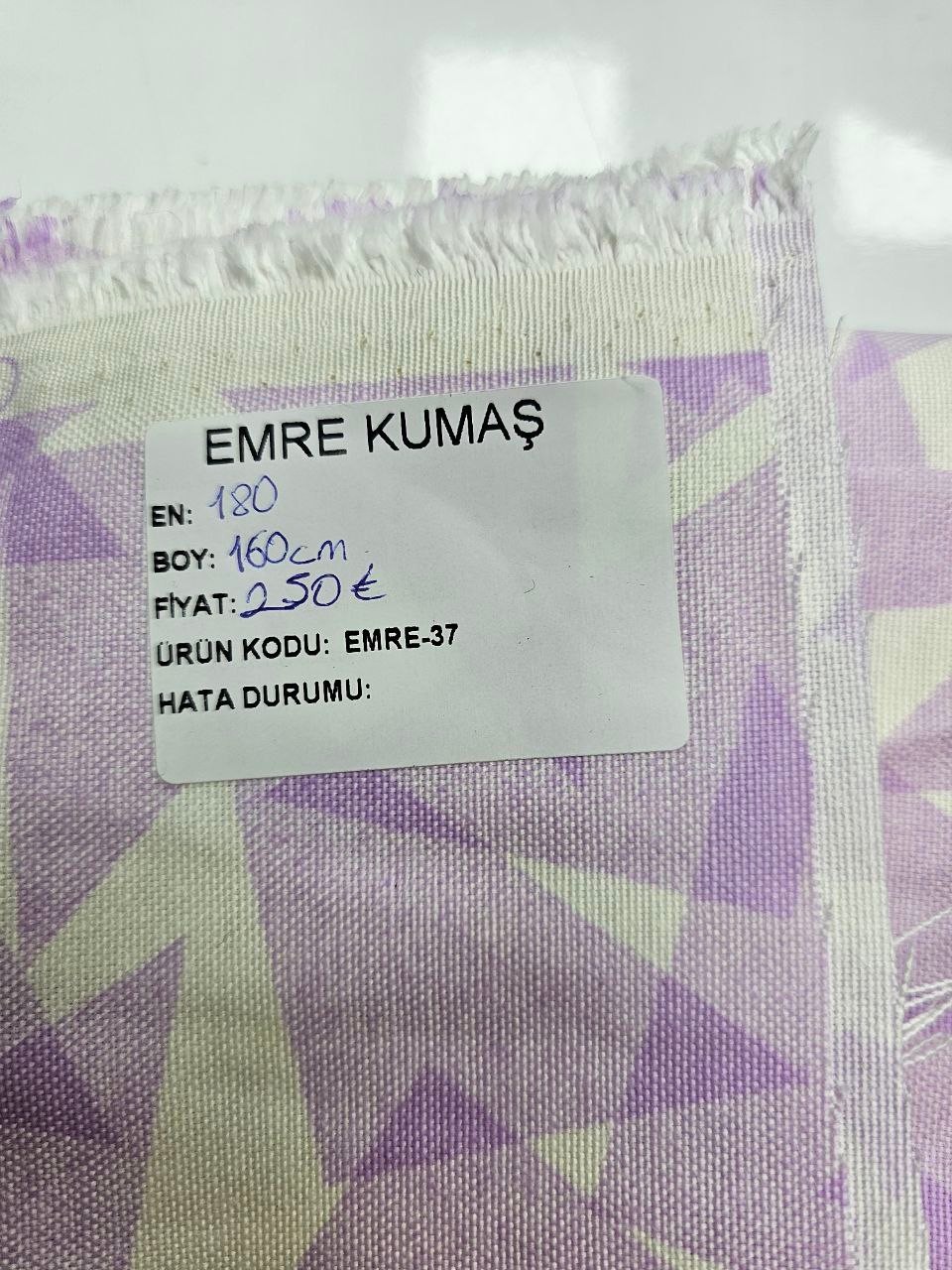 Lila Üçgen Desenli Duck Kumaş