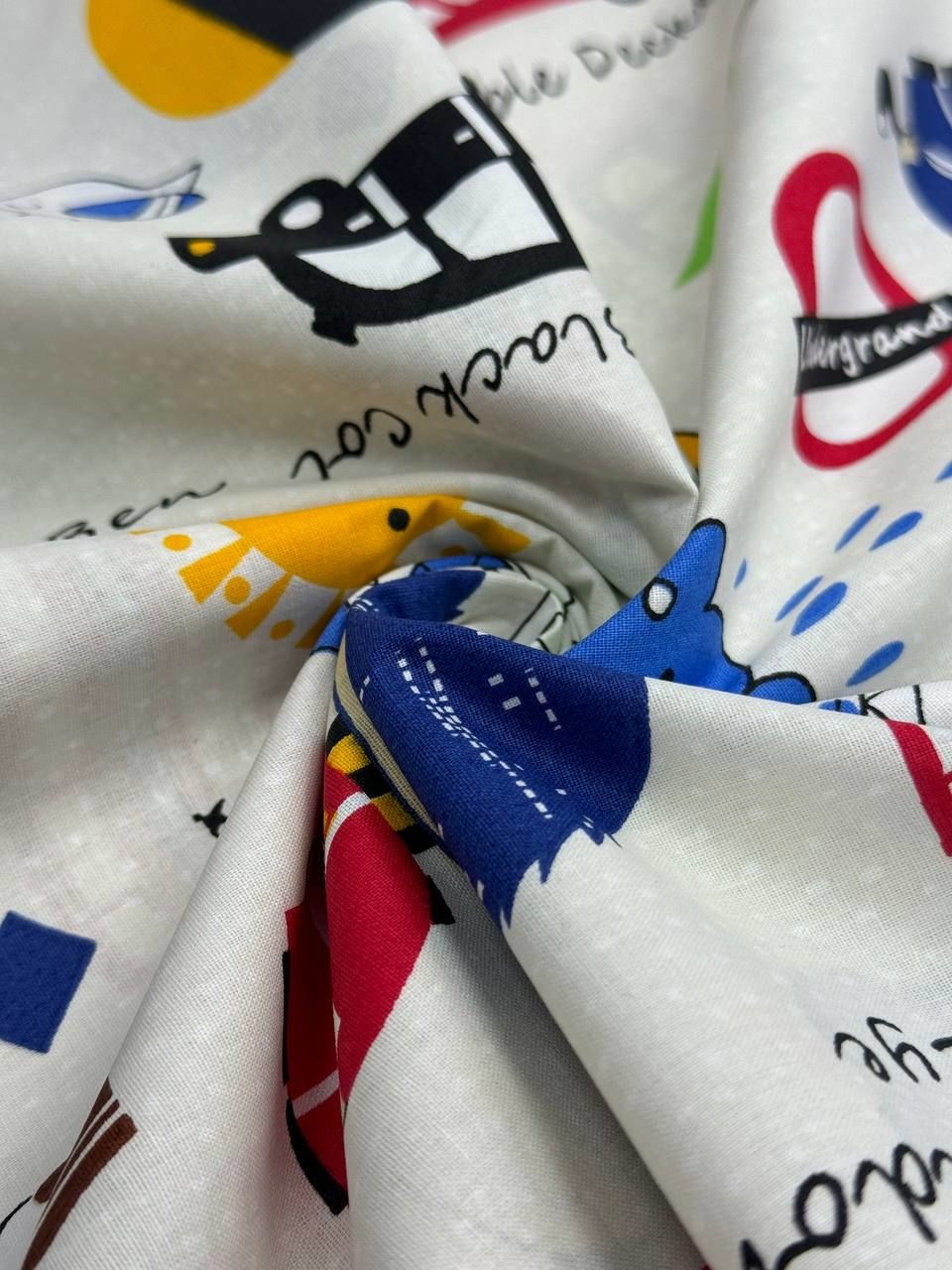 Çocuk Desenli Nevresimlik Poplin Kumaş
