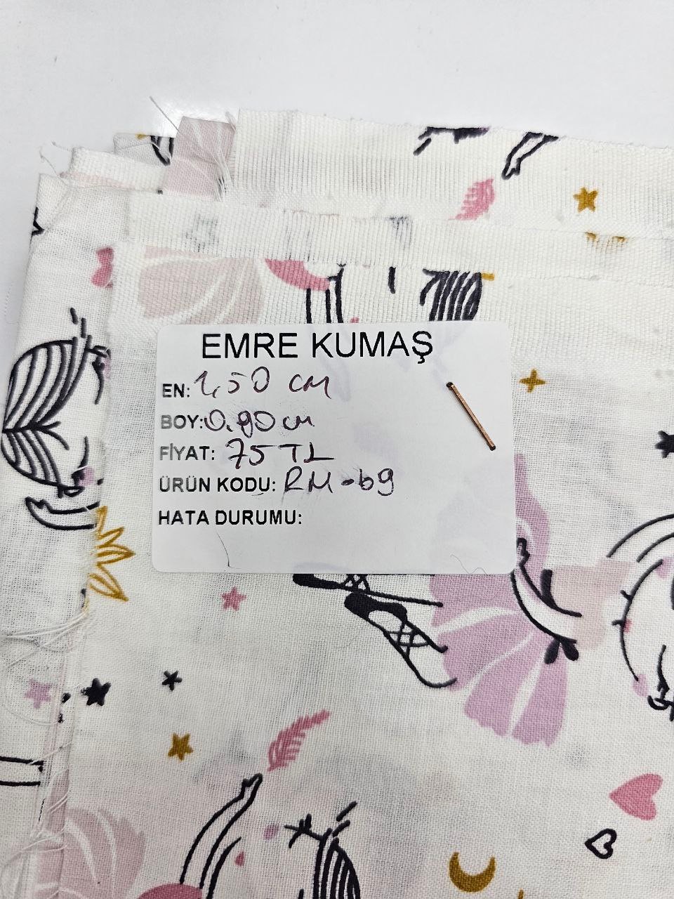 Balerin Kız Desenli Giyimlik Poplin Kumaş