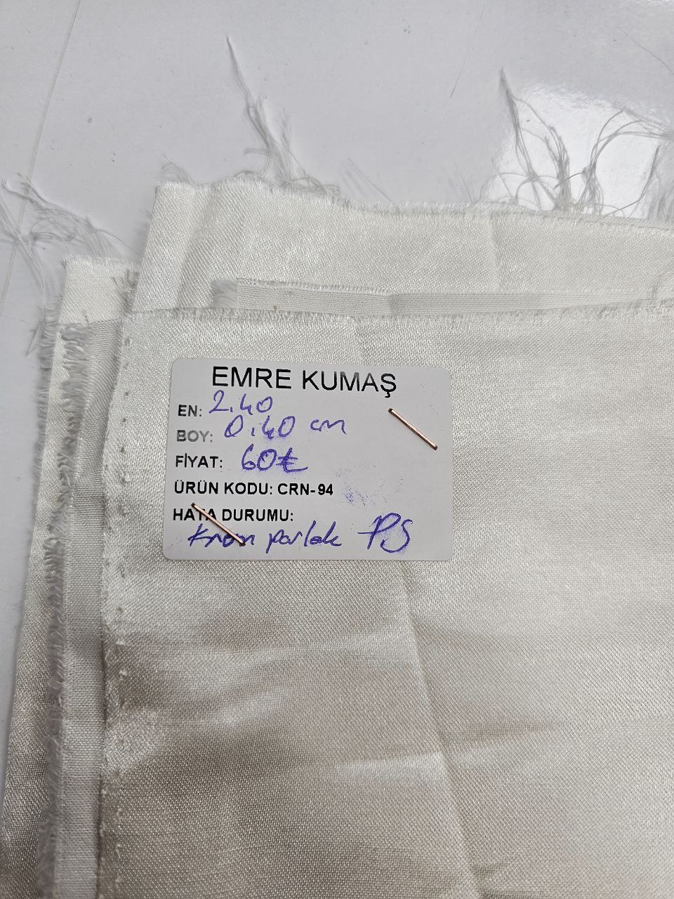 Krem Renk Parlak Pamuk Saten