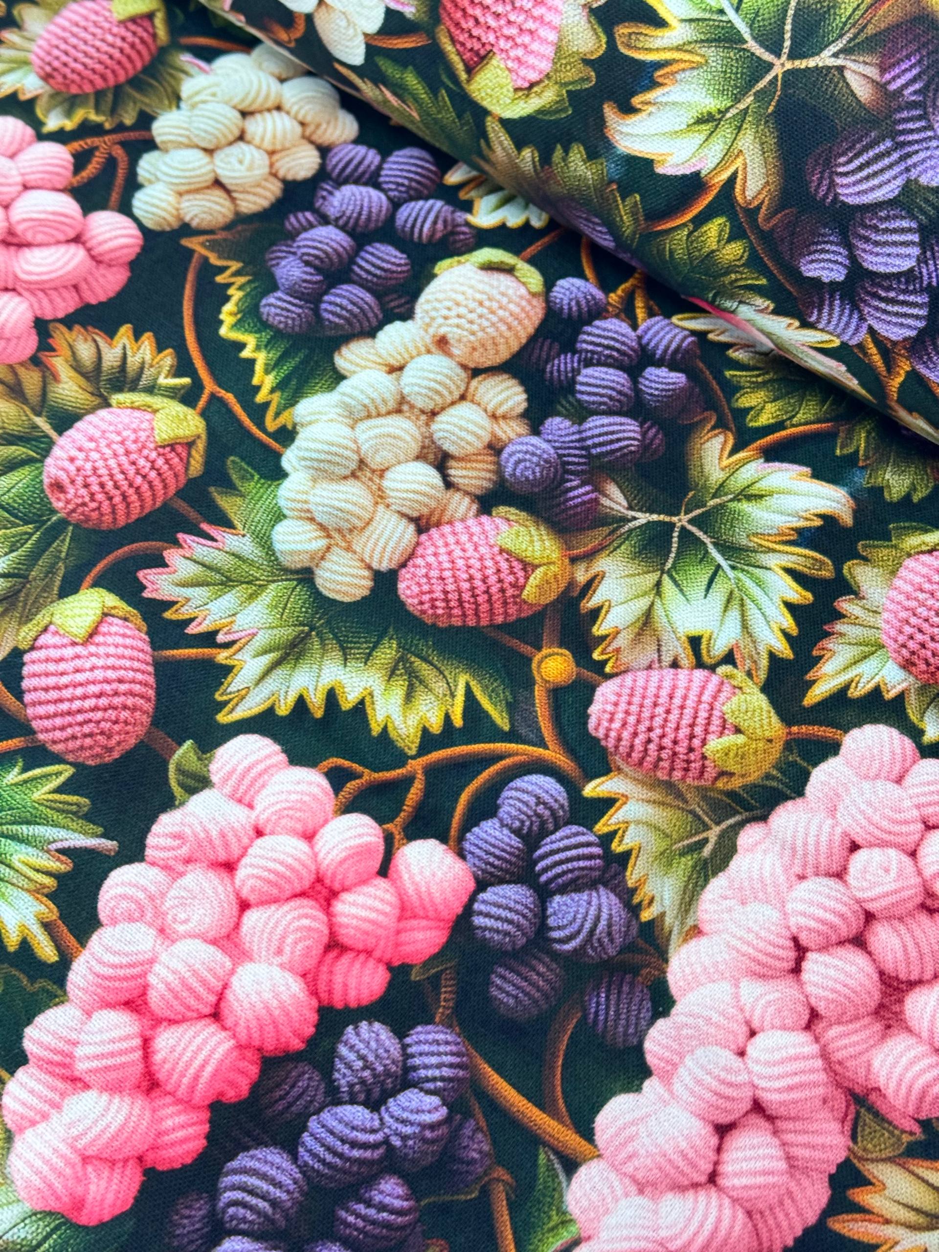 Üzüm Salkımı Desenli Dijital Baskılı Duck Kumaş - Duck Bezi