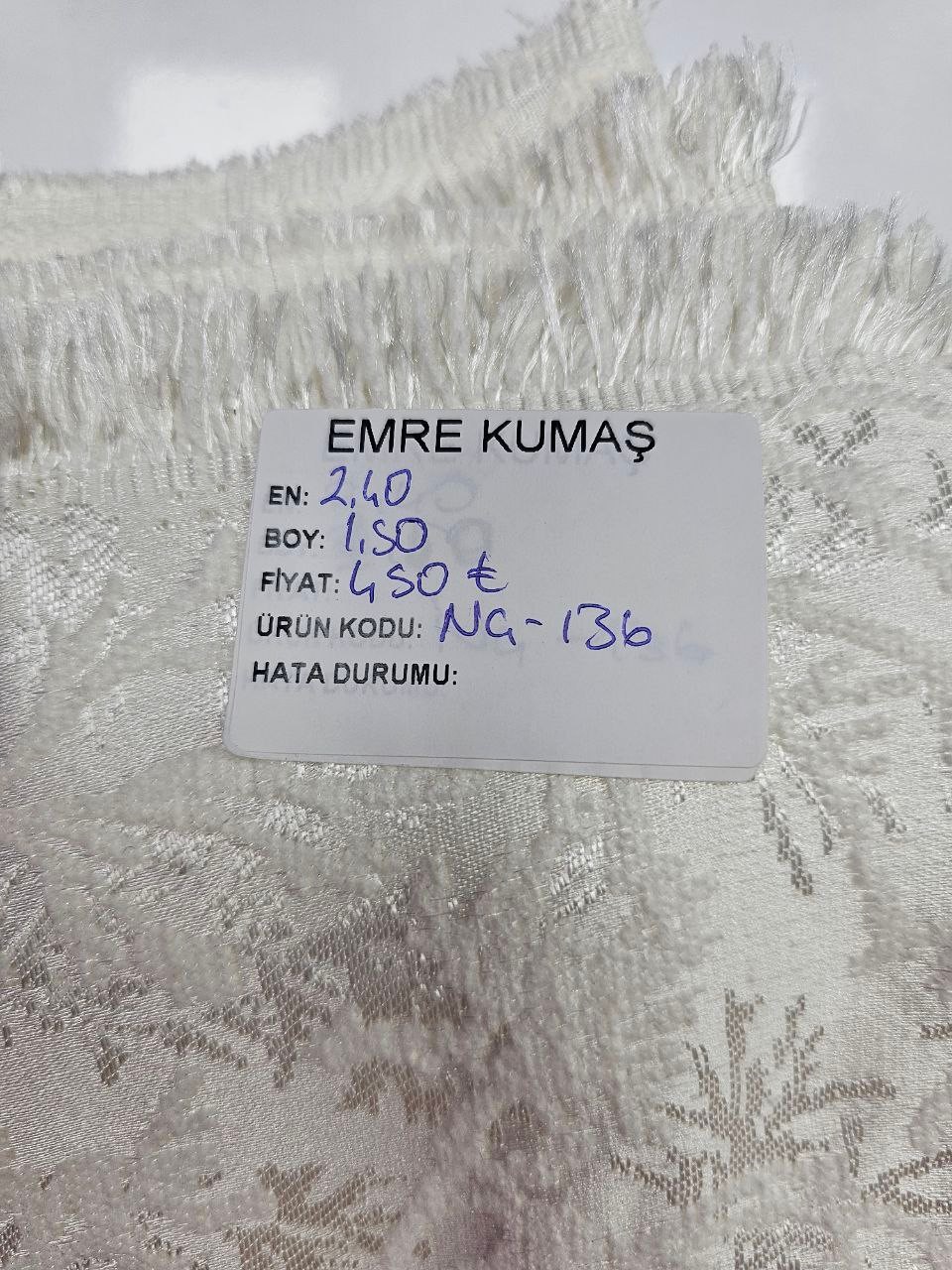 Hayat Ağacı Desenli Şönil Pike Kumaşı