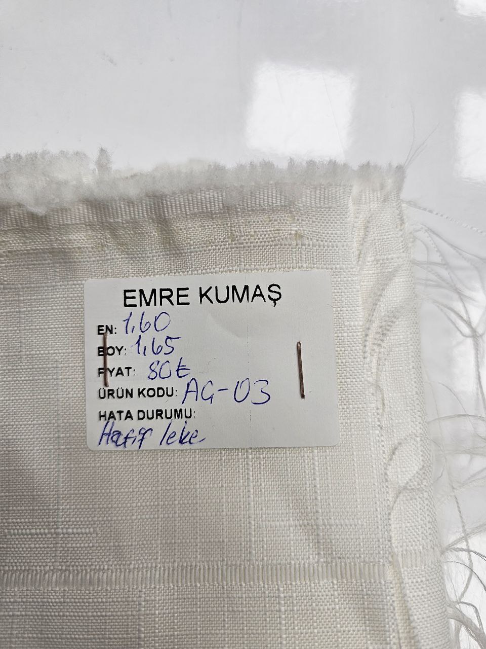 Ekru Renk Ajurlu İsveç Keten Kumaş