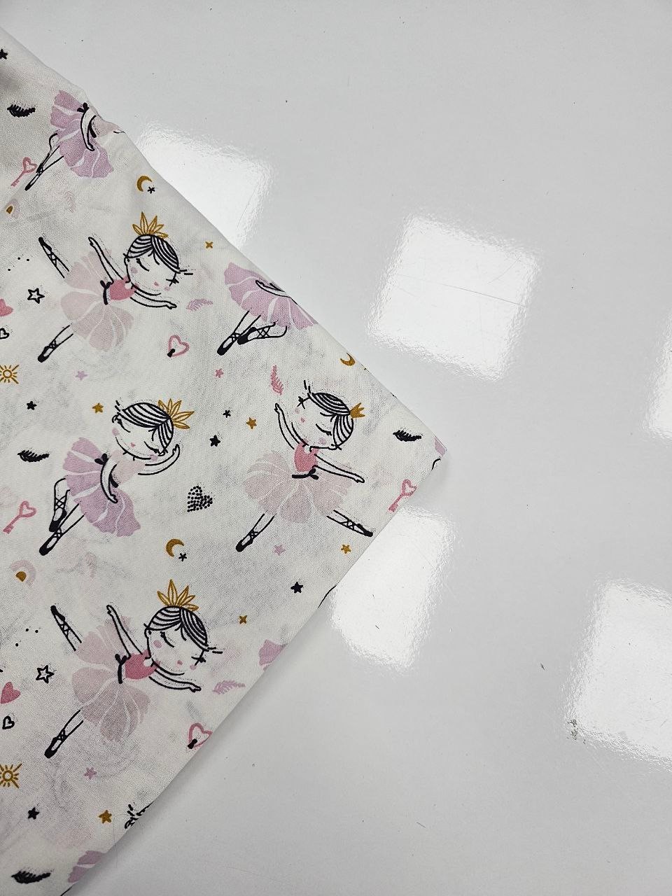 Mini Balerin Desenli Giyimlik Poplin Kumaş