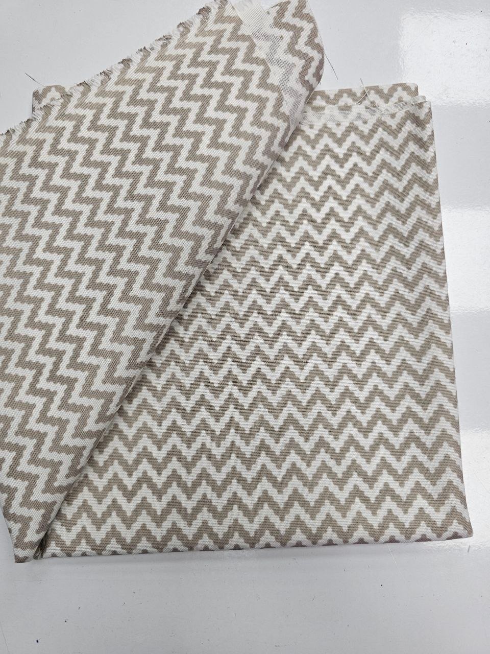 Kapuçino Zigzag Desenli Duck Kumaş