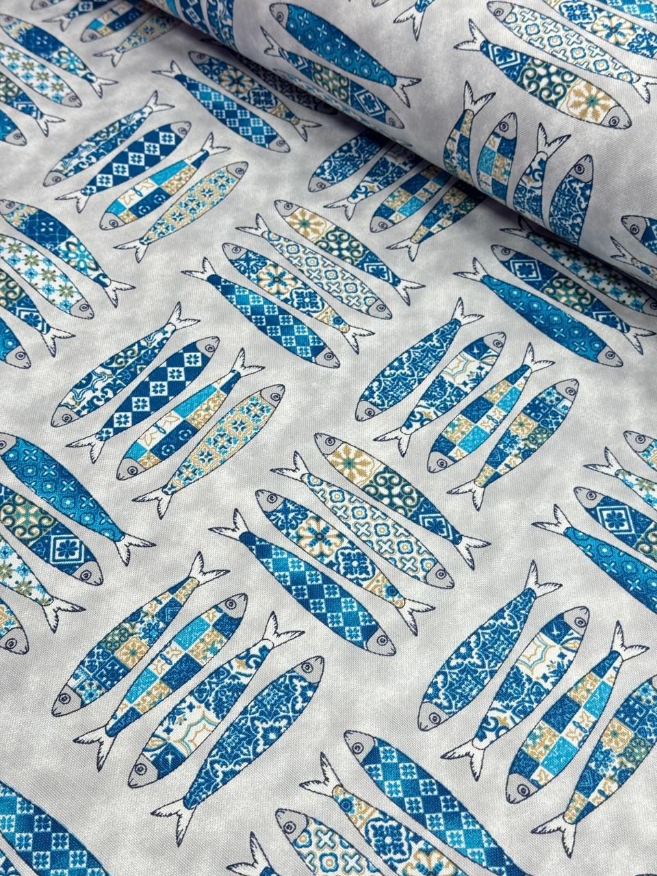 Mavi Etnik Balık Desenli Duck Kumaş - Duck Bezi