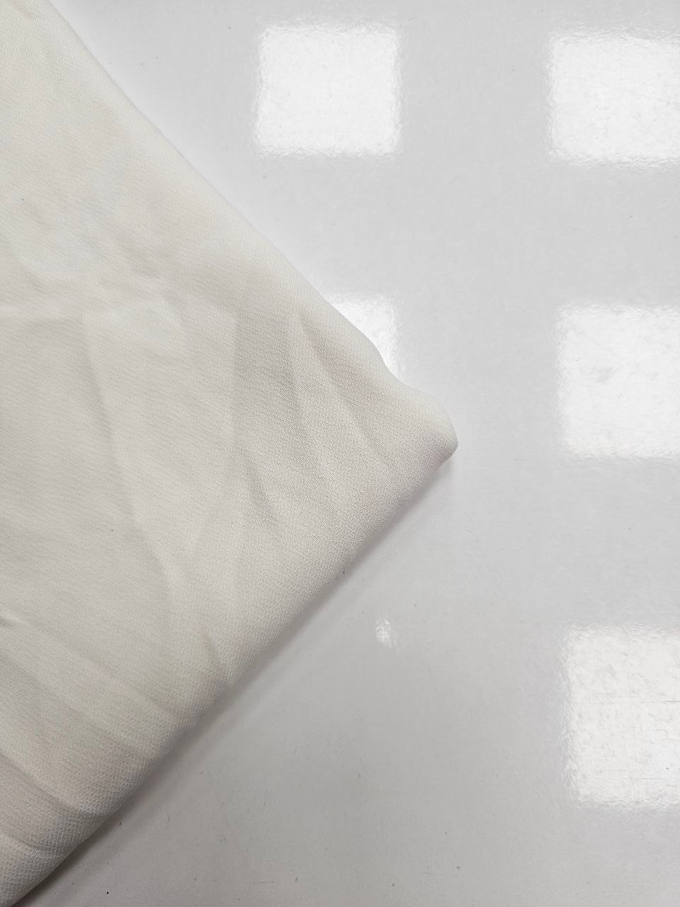Ecru Color Crepe Fabric for Clothing