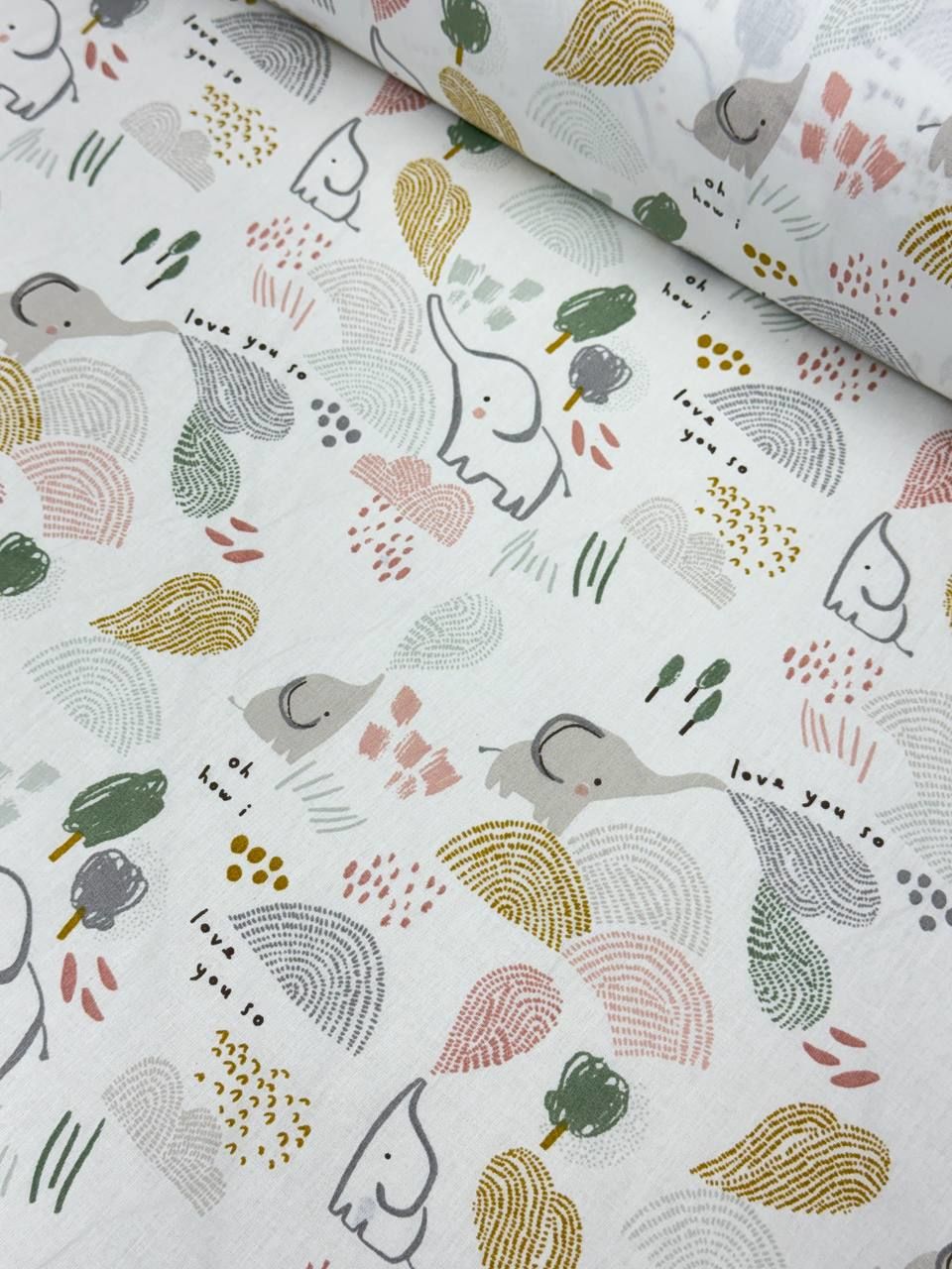 Sevimli Konuşkan Fil Desenli İthal Poplin Kumaş