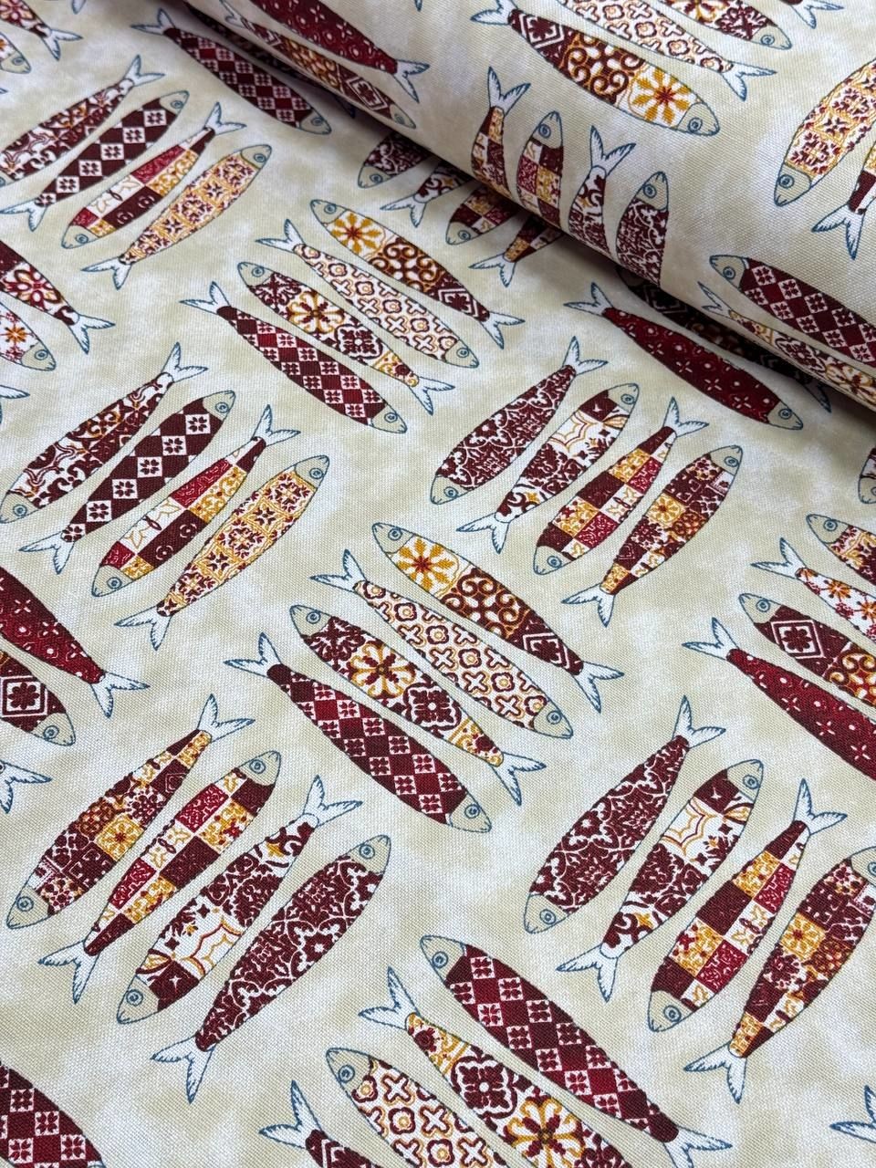 Bordo Etnik Balık Desenli Duck Kumaş - Duck Bezi