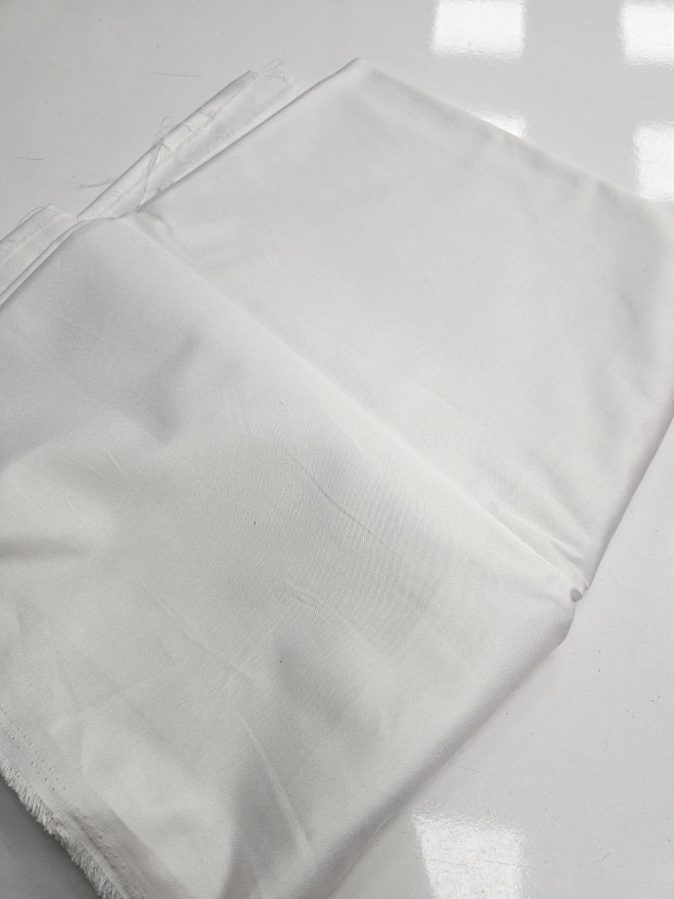 Ekru Parlak Pamuk Saten Kumaş