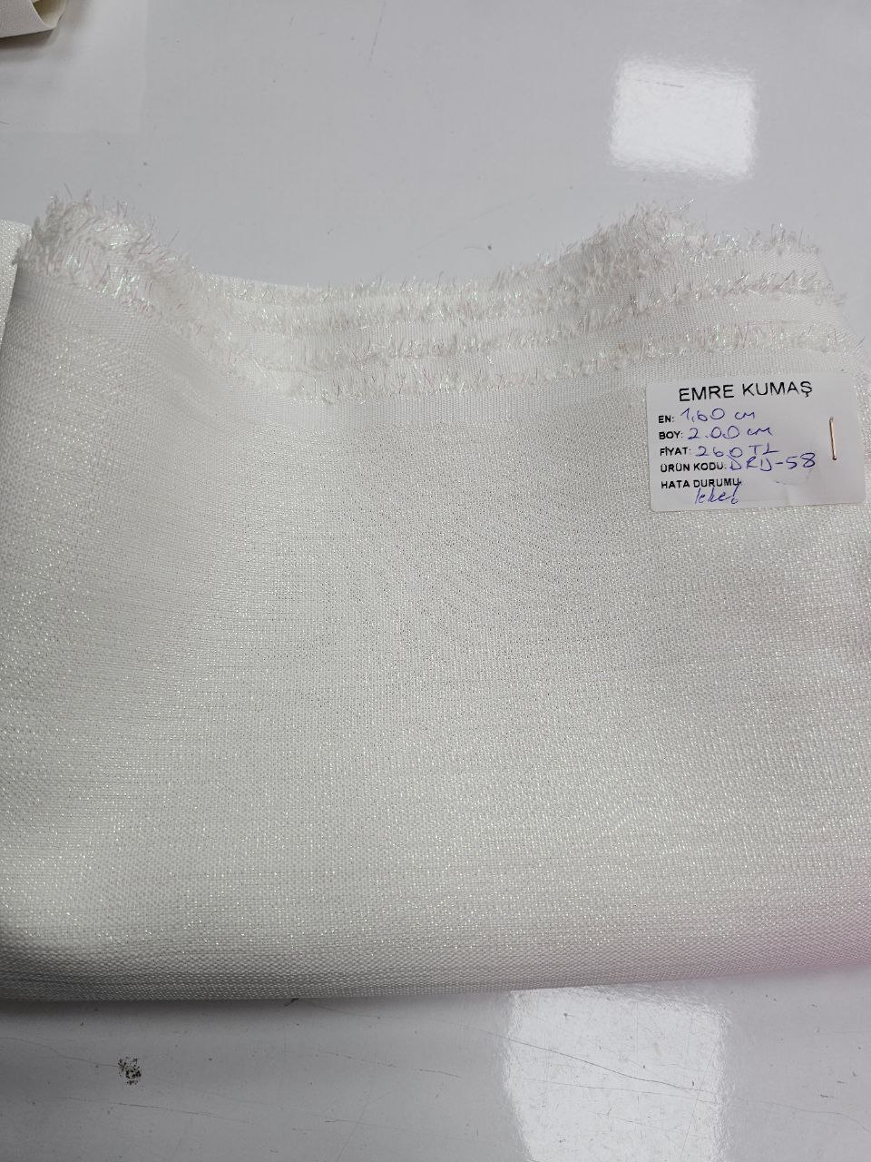 Ekru Renk Simli Gardenya Kumaş
