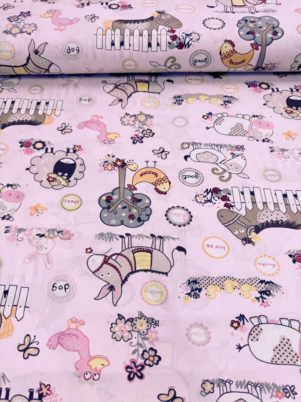 Pembe Sevimli Hayvan Desenli Nevresimlik Poplin Kumaş