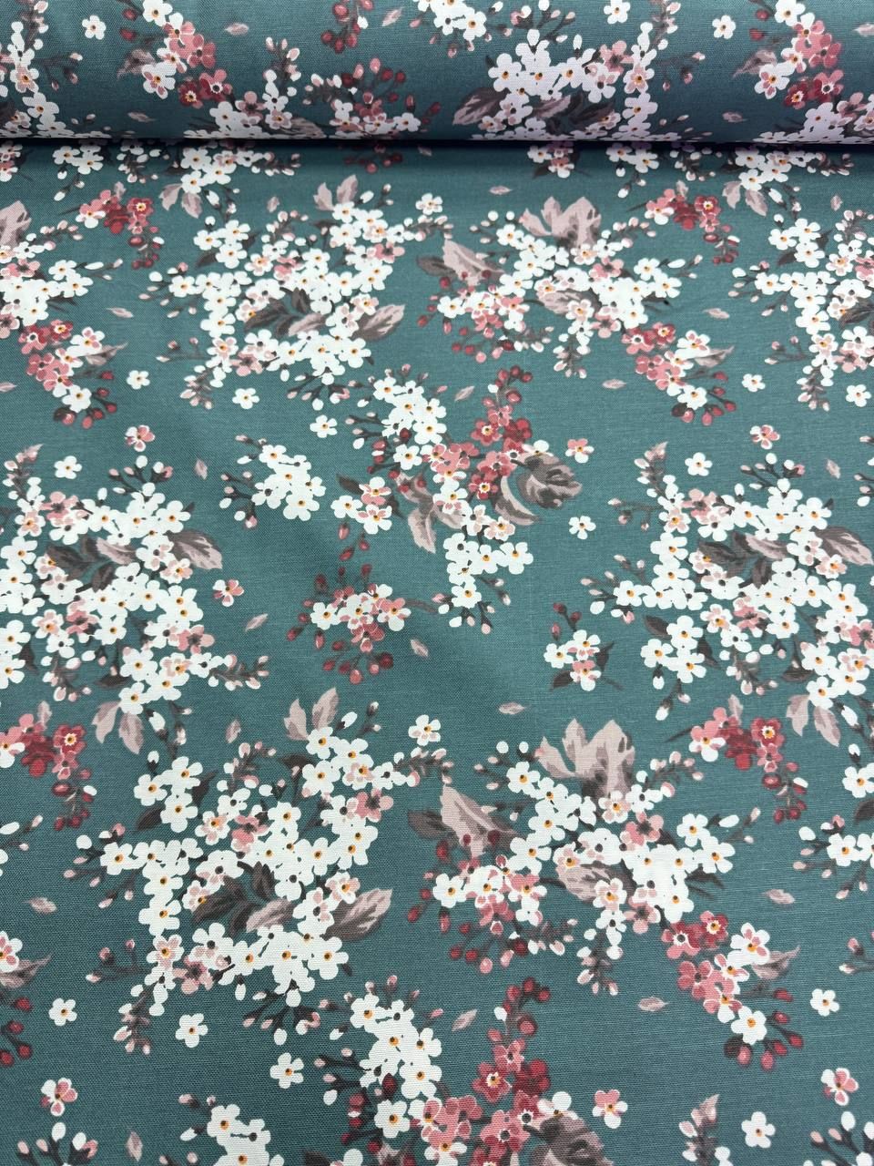 قماش بطة منقوش بأزهار خضراء هشة - قماش بطة