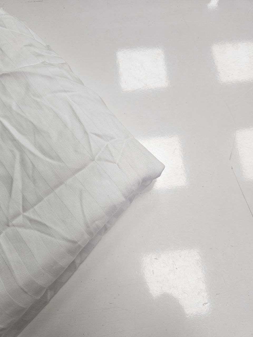 Optik Beyaz Çizgili Pamuk Saten 