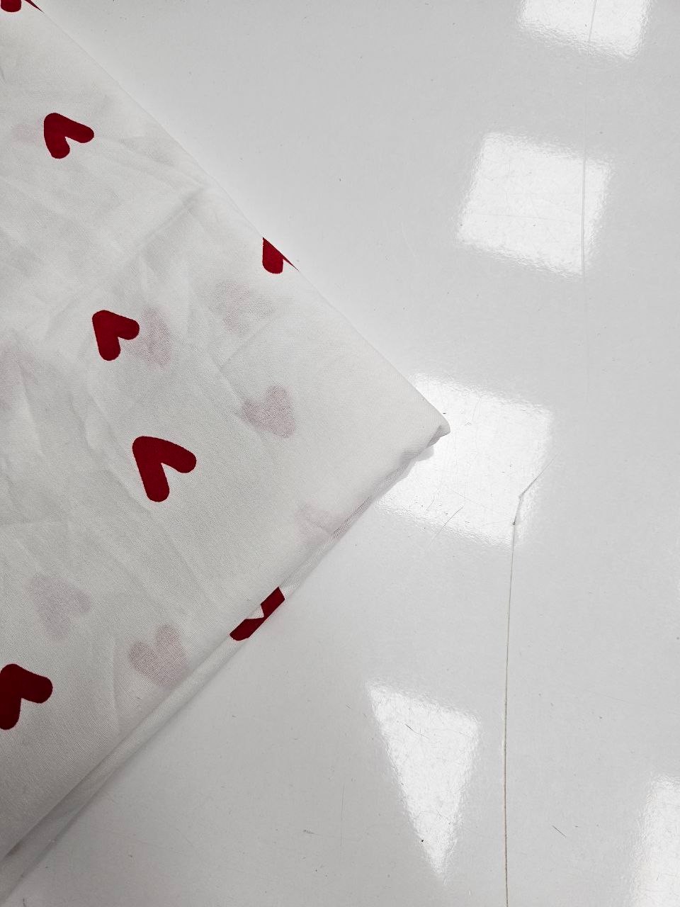 Poplin Fabric for Bed Linen with Heart Pattern