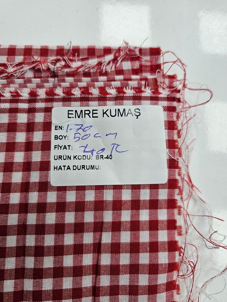 Kırmızı Kareli Zefir Kumaş