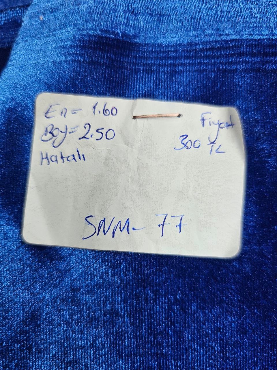 Saks Mavisi Renk Giyimlik Kadife Kumaş