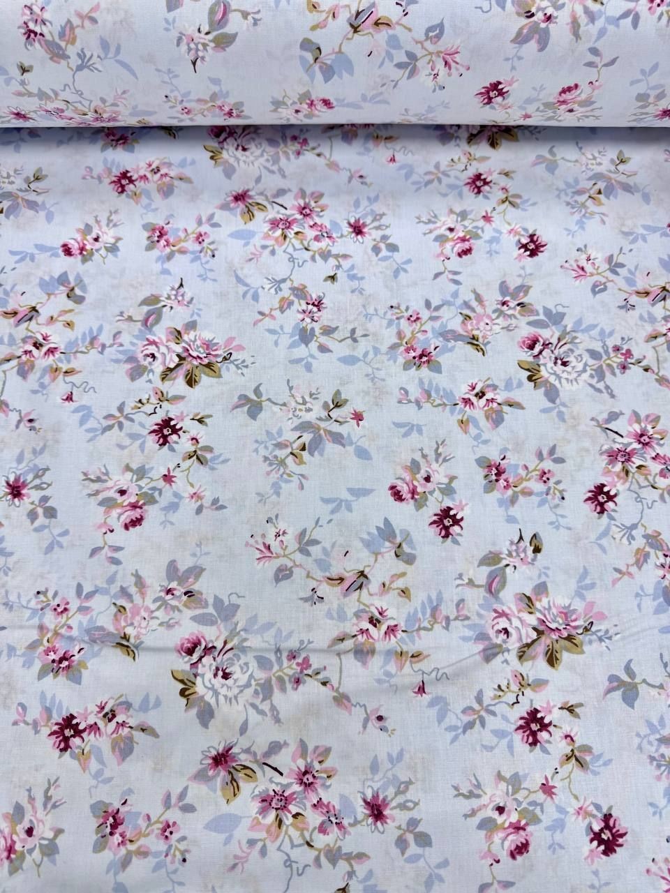 Wella Çiçek Bahçesi Desen %100 Pamuk Nevresimlik Poplin Kumaş