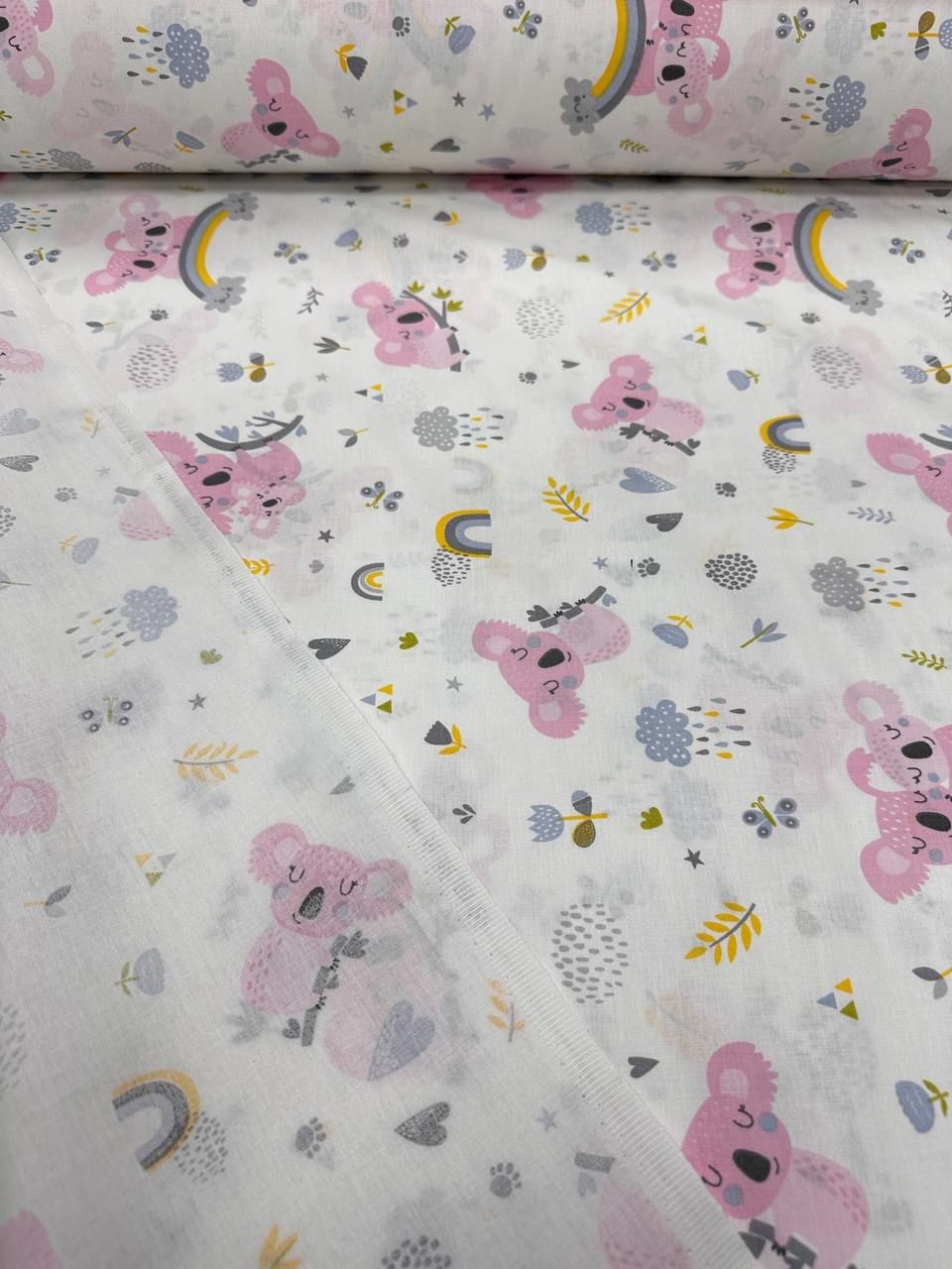 Pembe Uykucu Koala Desenli Nevresimlik Poplin Kumaş